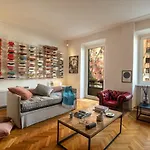 Wonderful 1 Bedroom Apartament In The City Center